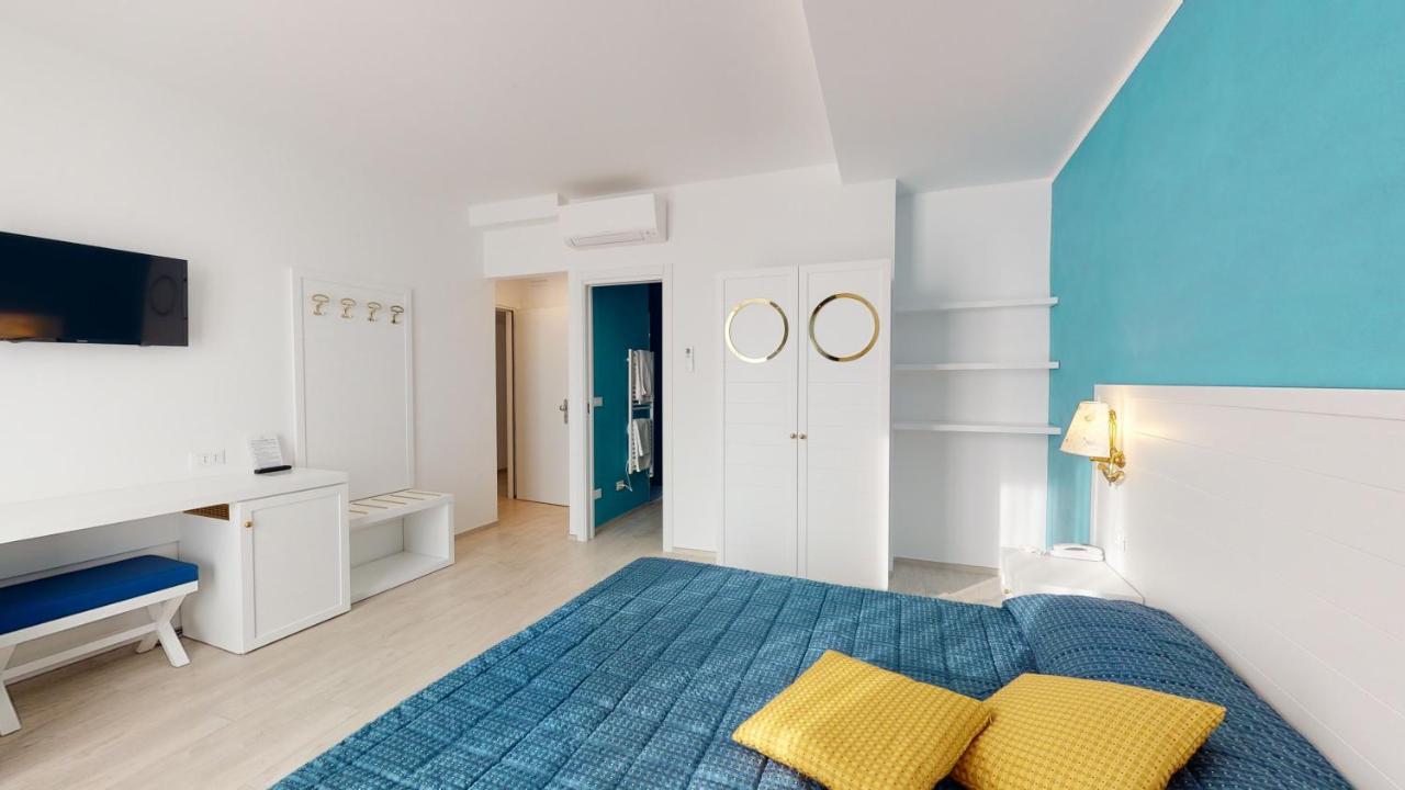 Hotel Zunino Spotorno Kültér fotó