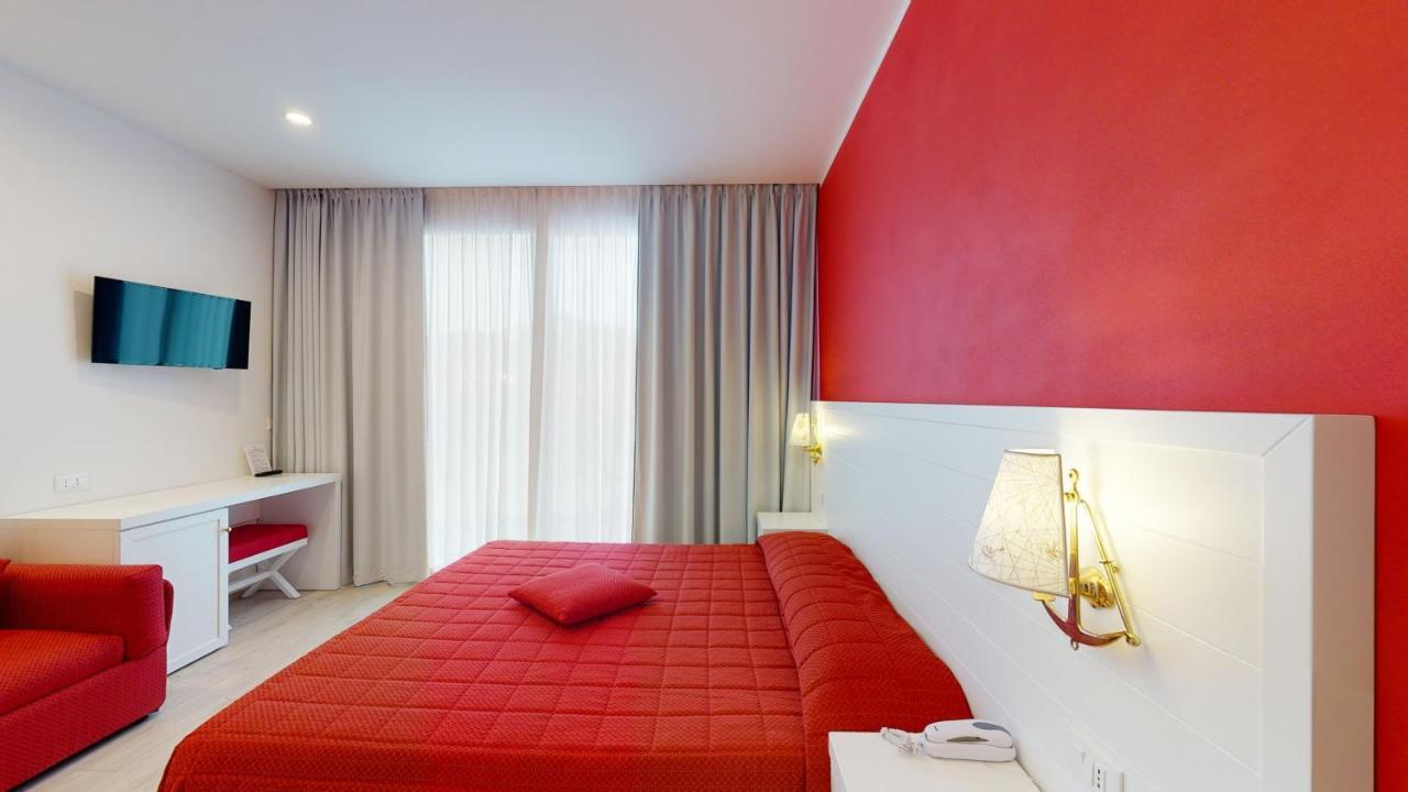 Hotel Zunino Spotorno Kültér fotó