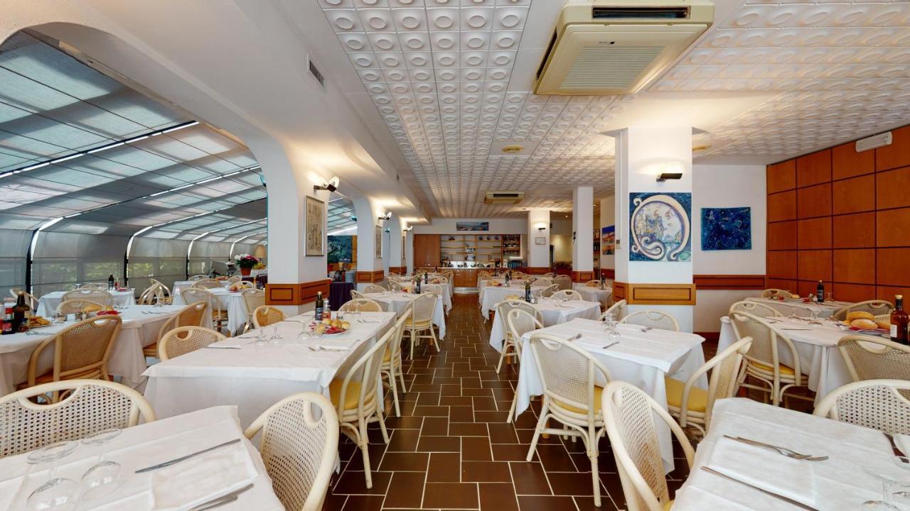 Hotel Zunino Spotorno Kültér fotó