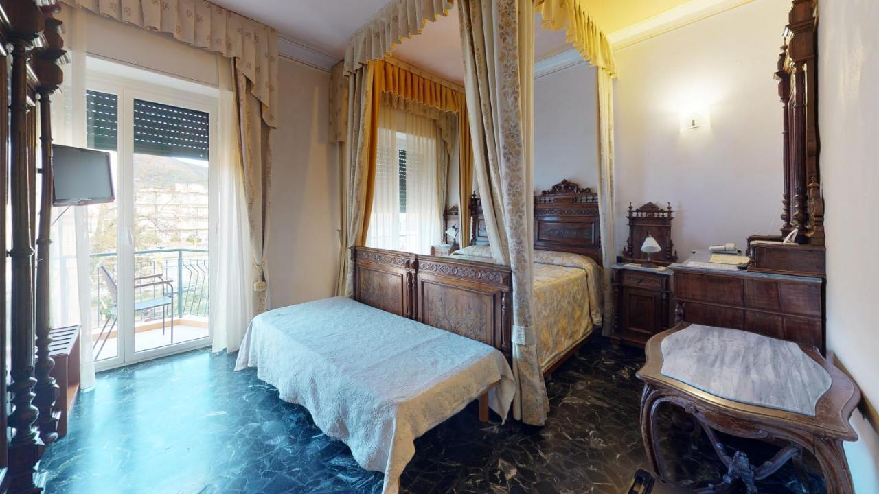 Hotel Zunino Spotorno Kültér fotó