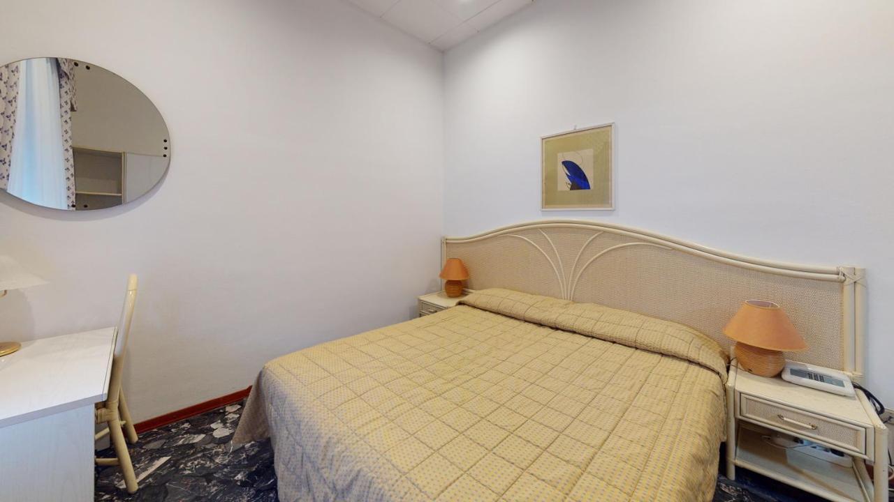 Hotel Zunino Spotorno Kültér fotó