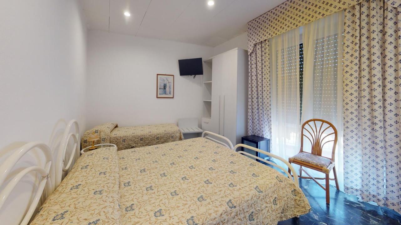 Hotel Zunino Spotorno Kültér fotó