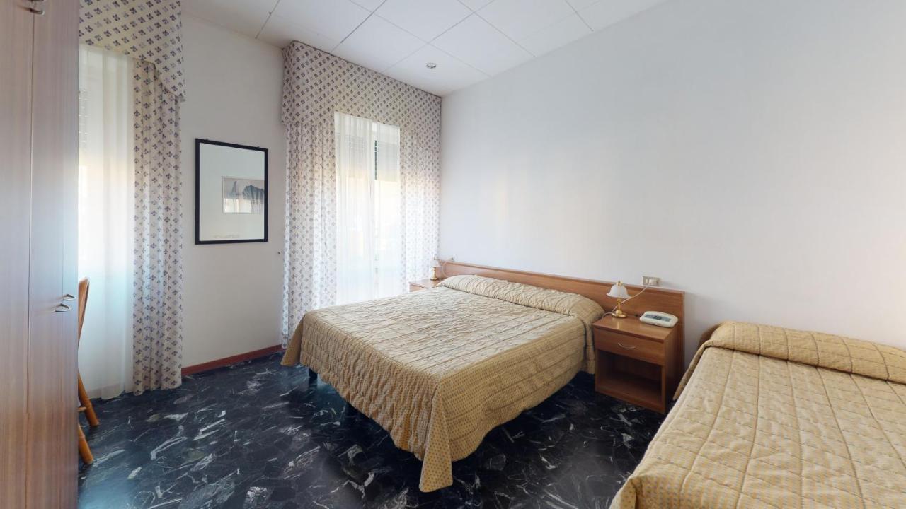 Hotel Zunino Spotorno Kültér fotó