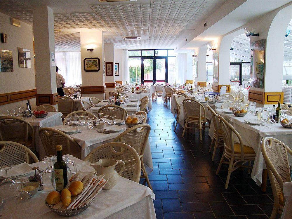 Hotel Zunino Spotorno Kültér fotó